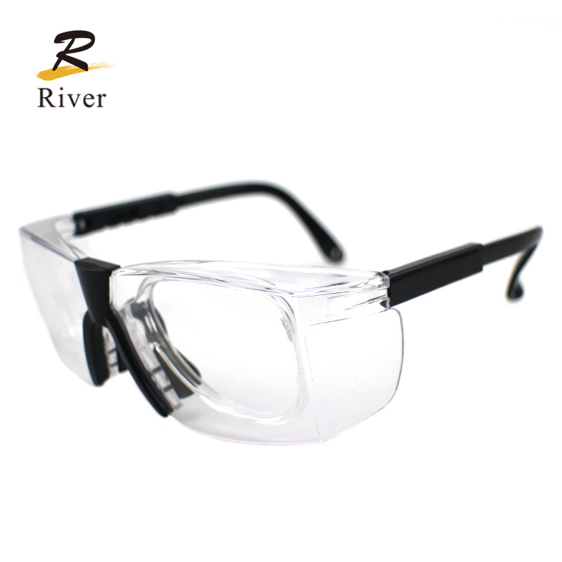 Protective Safety Glasses Crystal Clear Anti-Fog Design Perfect Eye Protection Safety Goggles for Lab Chemical Workplace Safety